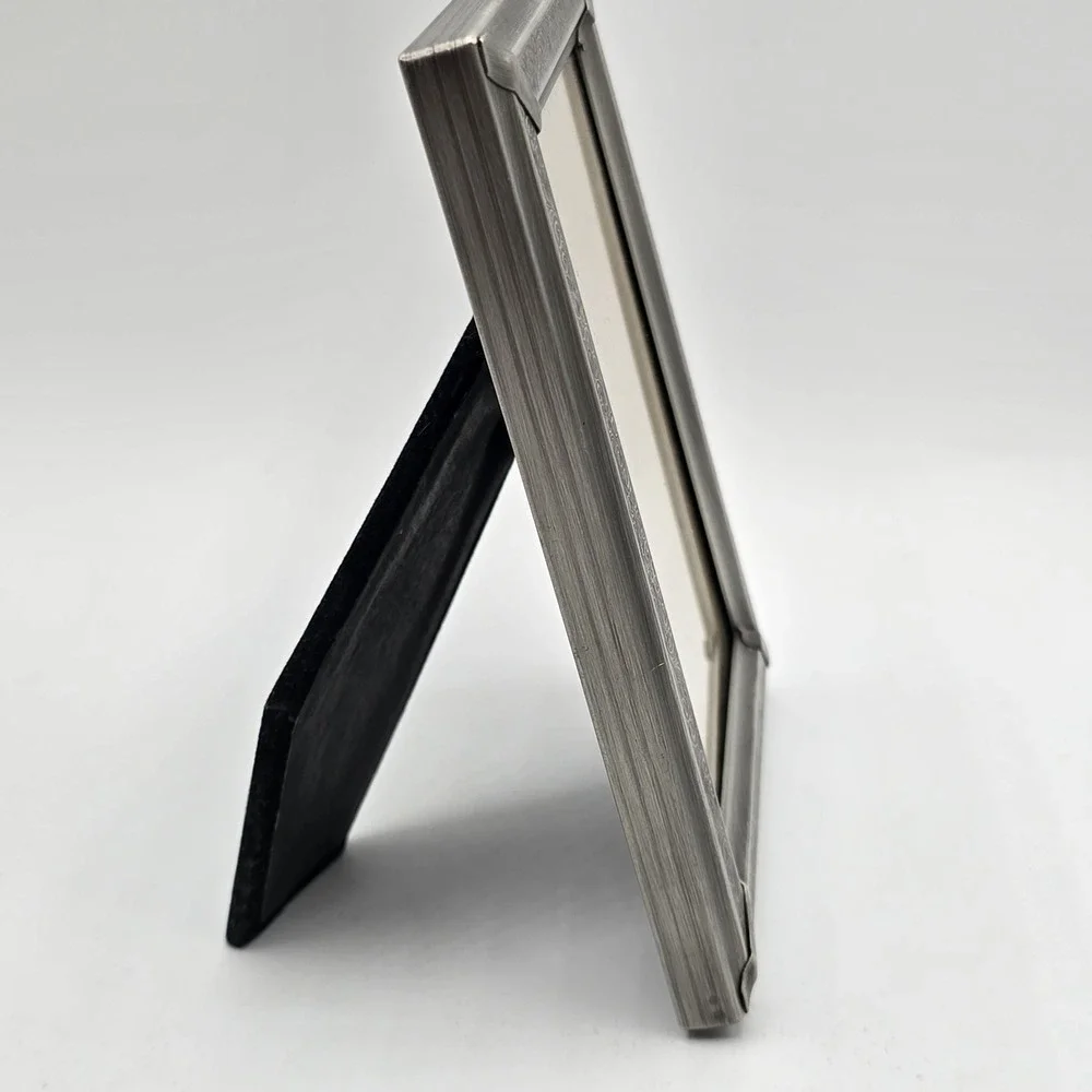 Metal Silver Scroll Standing Photo Picture Frame Detailed Etching‎ Vtg Style